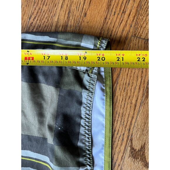 SIMS Green Gray Plaid Checked Swim Wear Board Shorts Trunks   Mens Size 32 - Picture 7 of 7